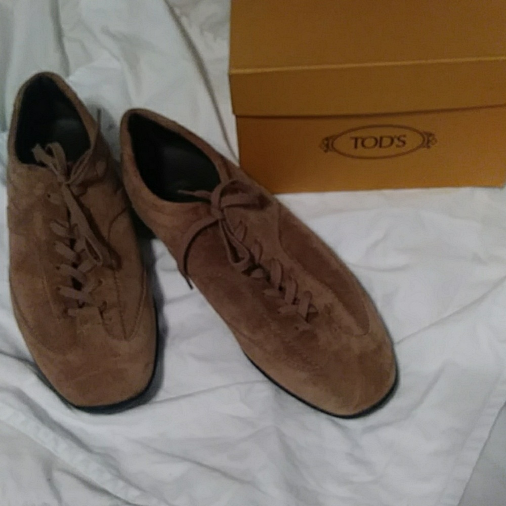 Mens Tod's sneakers - Picture 2 of 7